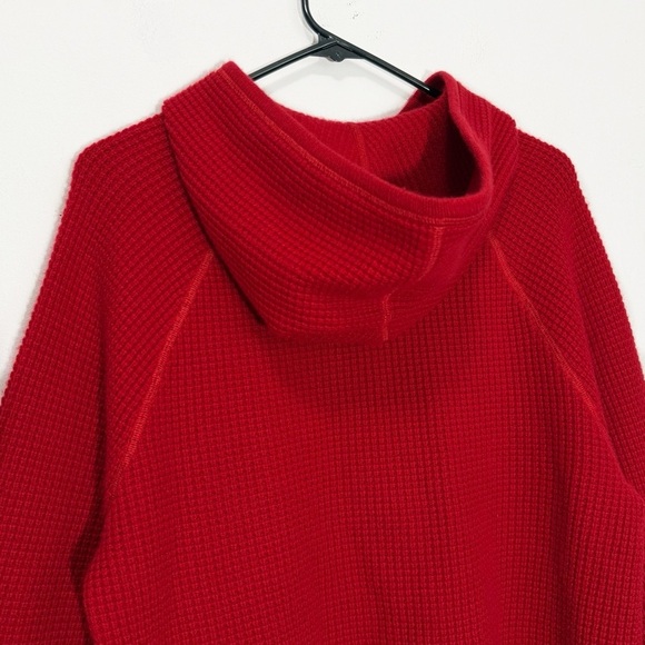 Elizabeth and James Tristan Hooded Waffle Knit 100% Cashmere Sweater, Red size S - Picture 7 of 10